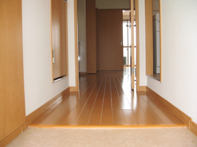 玄関　明るい玄関です