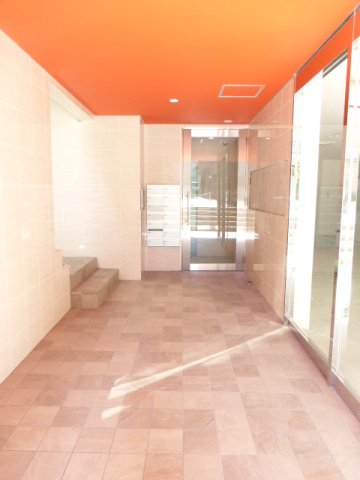 エントランス　エントランス