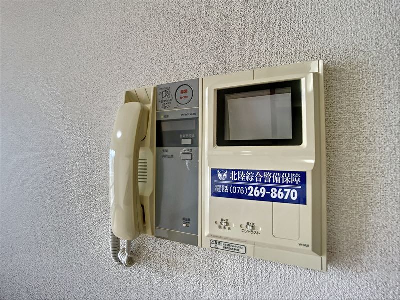 セキュリティ　※写真は同物件の別部屋です