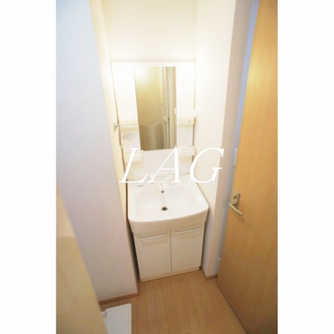 洗面設備　洗面台です。