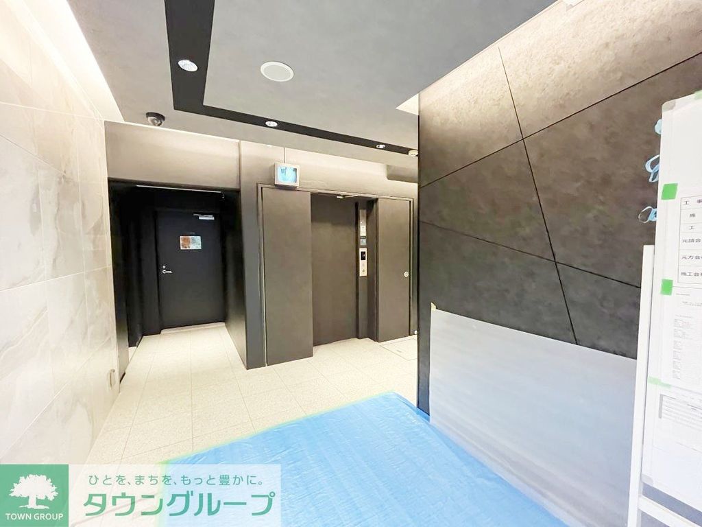エントランス　お問合せは(株)タウンハウジング赤坂店へ【03-5563-…
