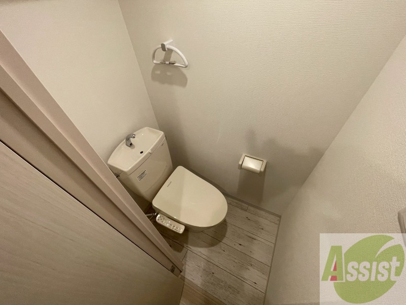 トイレ　トイレです。ウォシュレット付を探している方、おすすめです！