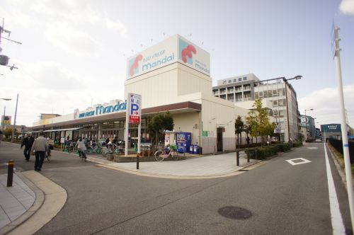 スーパー　万代 長吉店（スーパー）まで579m