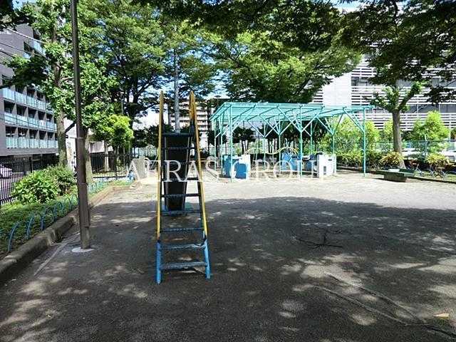 公園　中の堀公園（公園）まで185m