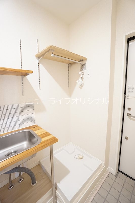 その他部屋・スペース　洗濯機置き場　*別室参照