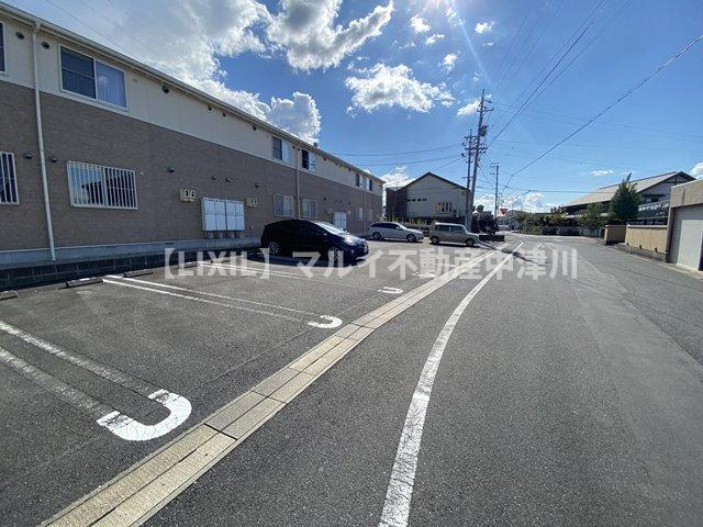 駐車場　駐車場