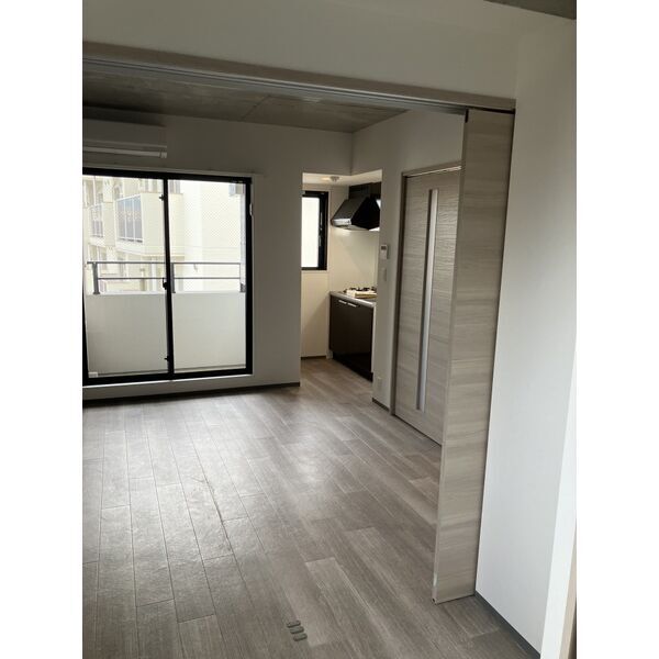 バルコニー　日当たりの良いバルコニーです！