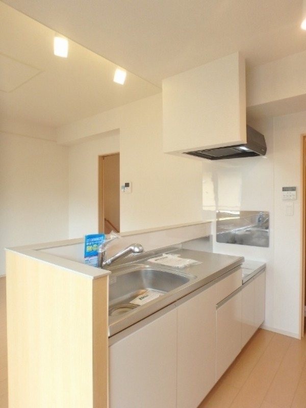 キッチン　図面と現状に相違がある場合には現状を優先