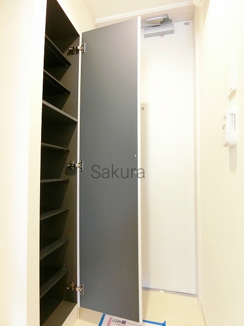 玄関　大容量のシューズボックス♪