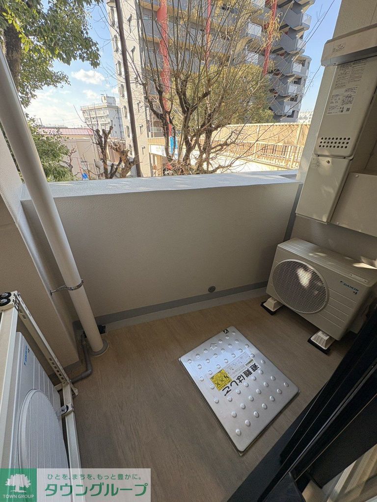 バルコニー　バルコニー