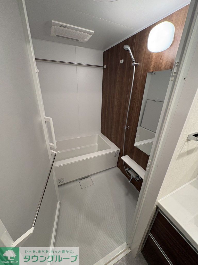 バス・シャワールーム　バス