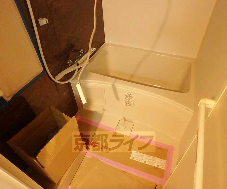 バス・シャワールーム　浴室です。