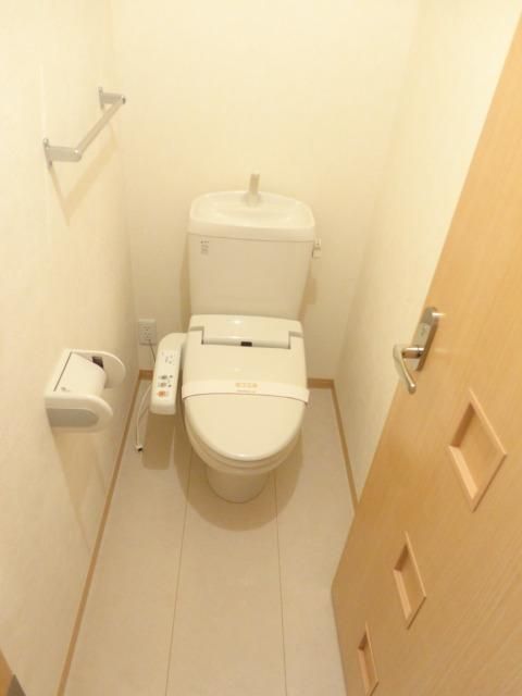 トイレ　★ウォシュレット★