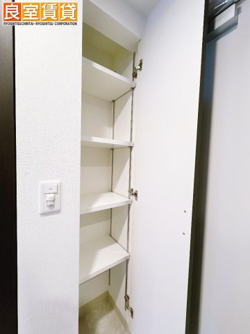 その他　玄関収納