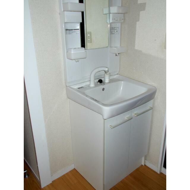 洗面設備　※別室参考画像