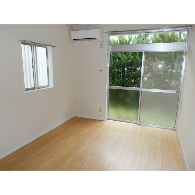 居室・リビング　※別室参考画像