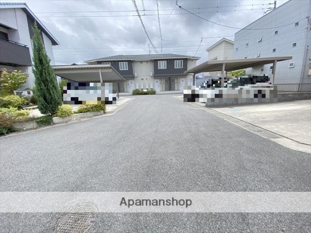 その他　前面道路（その他）まで0m