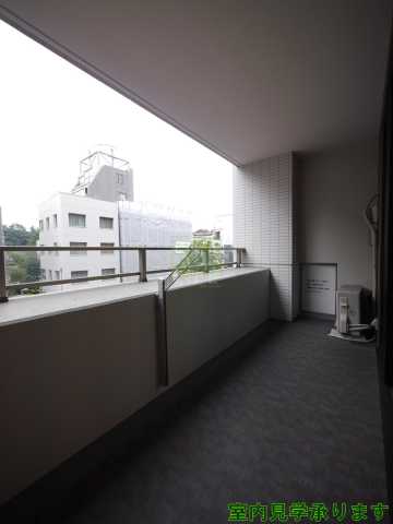 バルコニー　マジェスティハウス新宿御苑パークナード