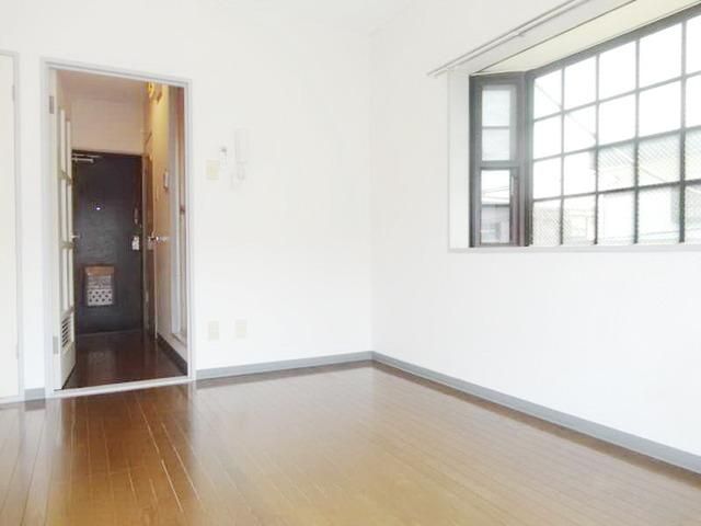 居室・リビング　★洋室６帖★