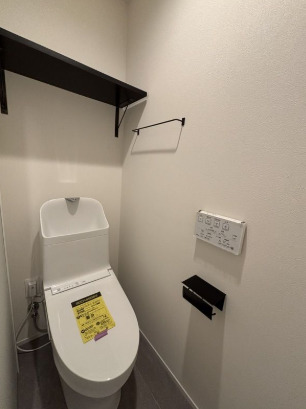 トイレ　別部屋参考写真です