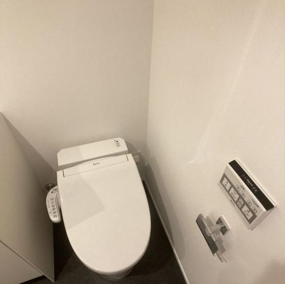 トイレ　参考画像