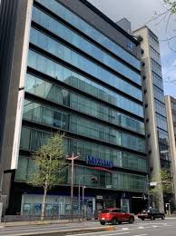 銀行　みずほ銀行麹町支店（銀行）まで359m