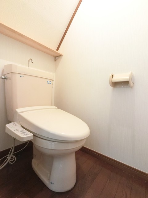 トイレ　洗浄・暖房便座付です！毎日清潔・快適に暮らせますね☆