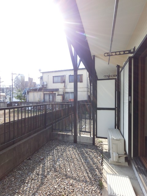 庭　専用のお庭はガーデニングや家庭菜園などが楽しめます。