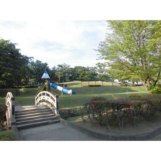 公園　緑ヶ丘公園（公園）まで1349m