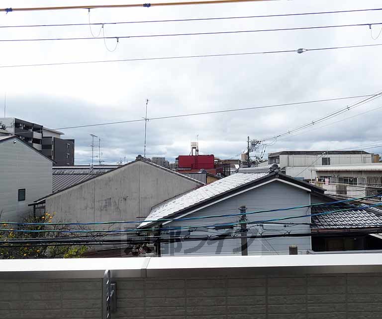 眺望　新築でキレイです。