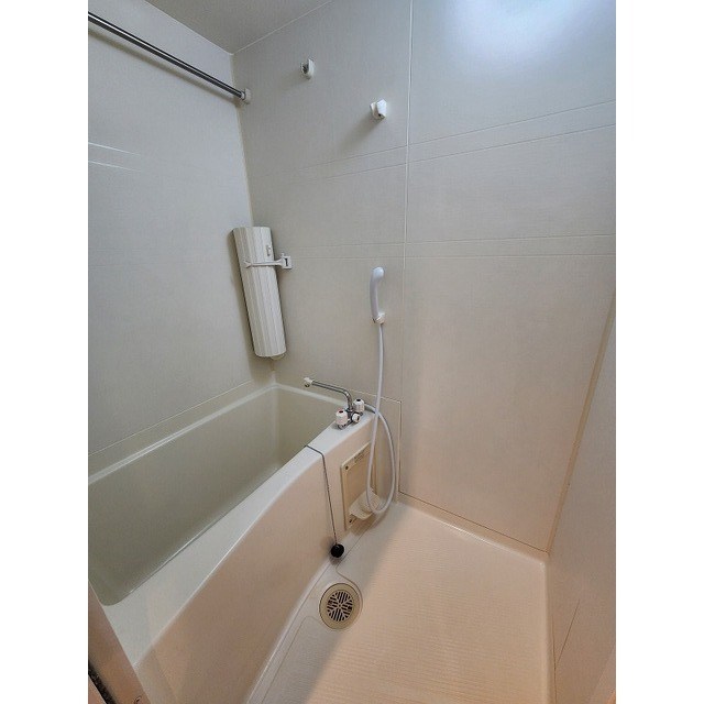 バス・シャワールーム　浴室乾燥機完備