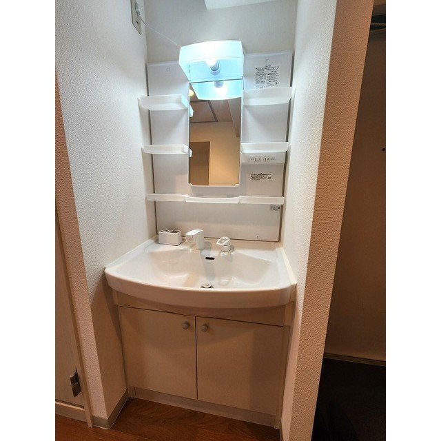 洗面設備　独立洗面台