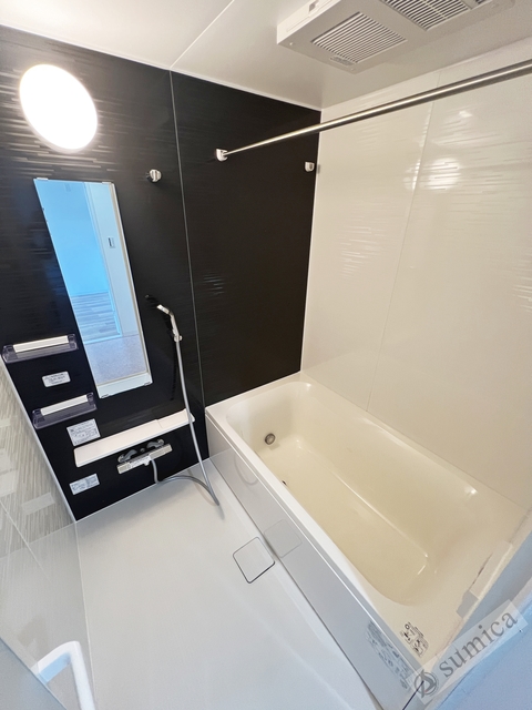 バス・シャワールーム　追い炊き・浴室暖房乾燥機付きバスルーム♪