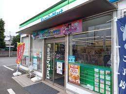 コンビニ　ファミリーマート野田上花輪店（コンビニ）まで633m