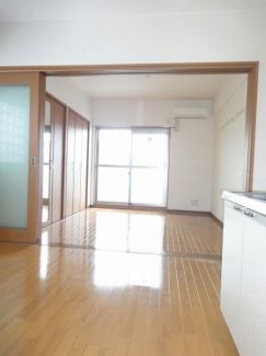 居室・リビング　1DKの広々としたお部屋です。