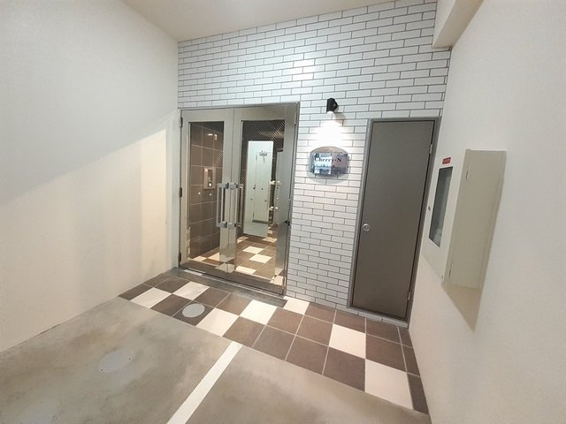 エントランス　毎日通るエントランスはこのようになっています