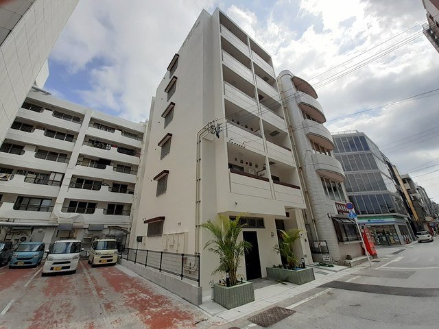 建物外観　建物外観を気になさる方へ、見た目の良い物件です