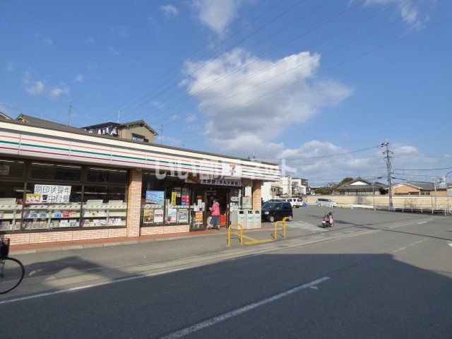 コンビニ　セブンイレブン 京都久我森の宮町店（コンビニ）まで1028m