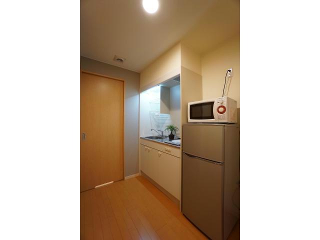 キッチン　冷蔵庫・電子レンジ
