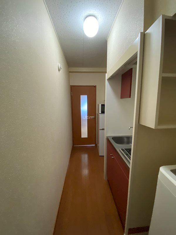 玄関　※別のお部屋の写真です