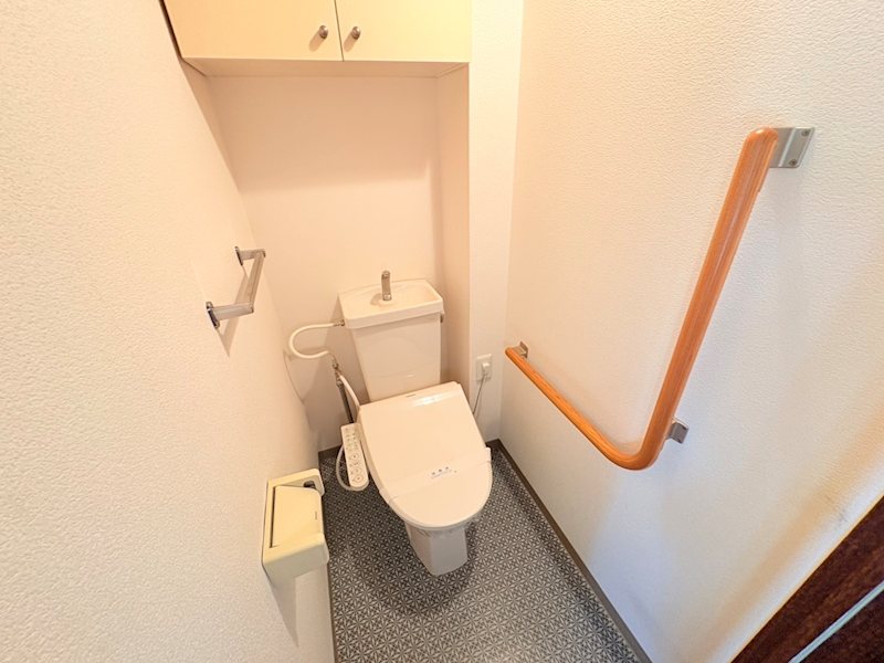 トイレ　ウォシュレット