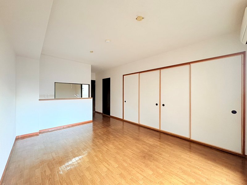 居室・リビング　リビング