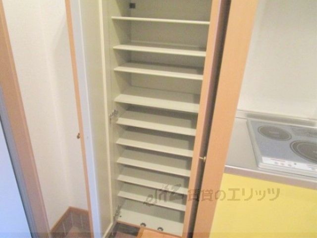 その他設備　下駄箱