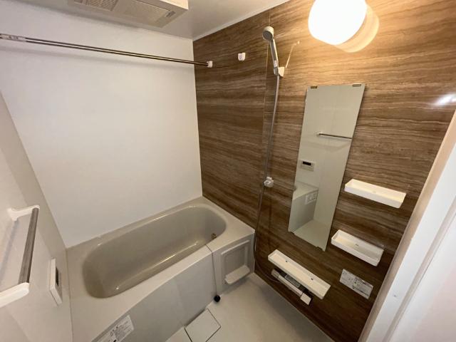 バス・シャワールーム　バス