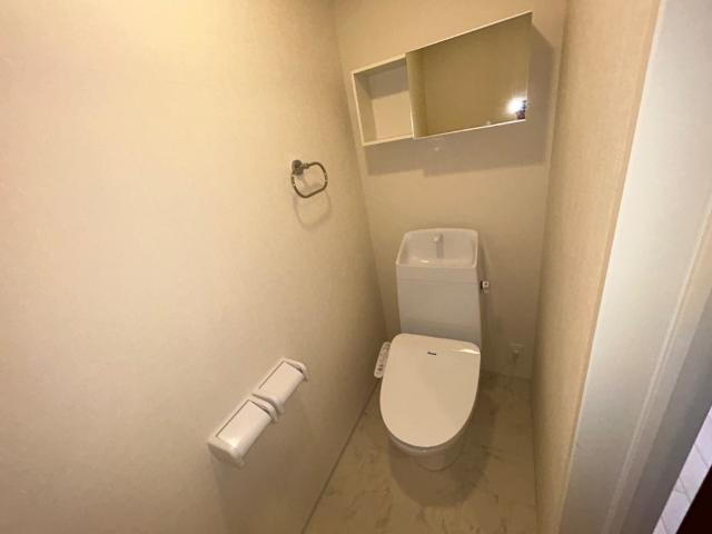 トイレ　シャワー付トイレ