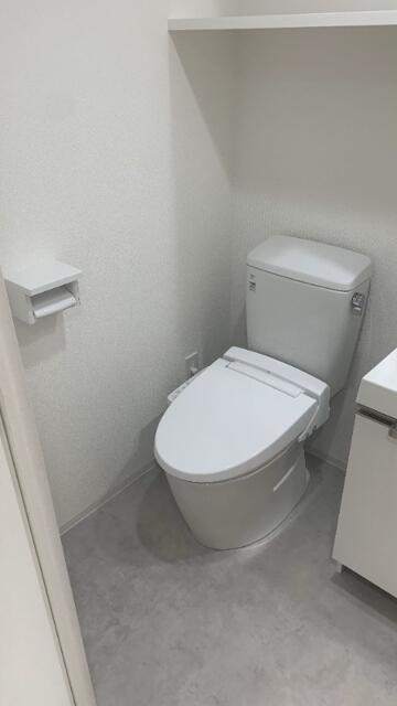 トイレ　温水洗浄便座機能