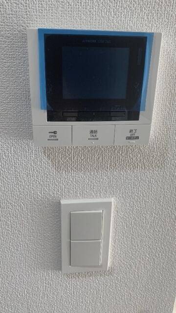 セキュリティ　モニタ付きインターホンです