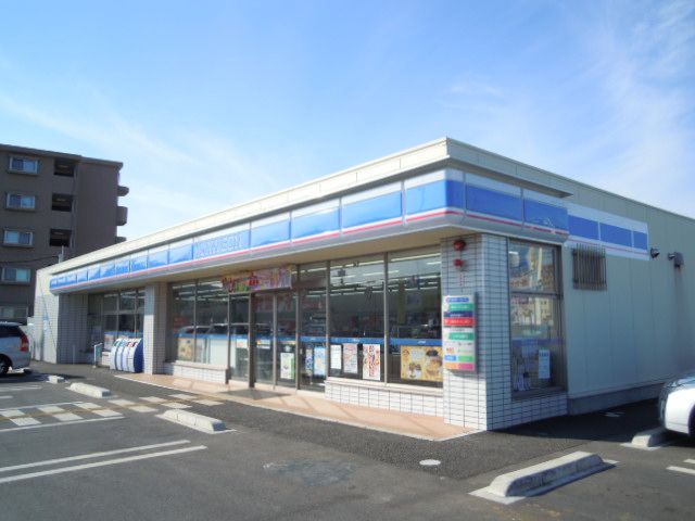 コンビニ　ローソン 日高原宿（コンビニ）まで378m