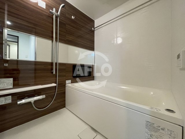 バス・シャワールーム　プレジオ九条　浴室