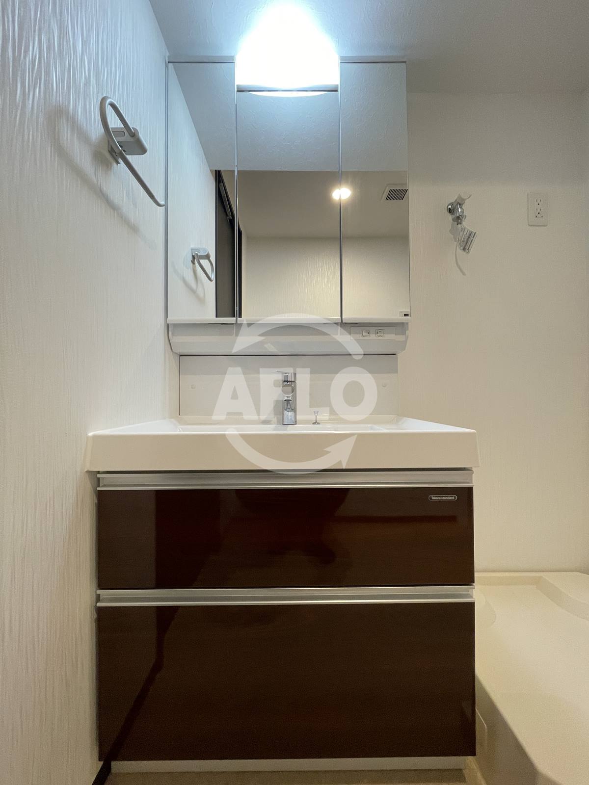 洗面設備　プレジオ九条　洗面台